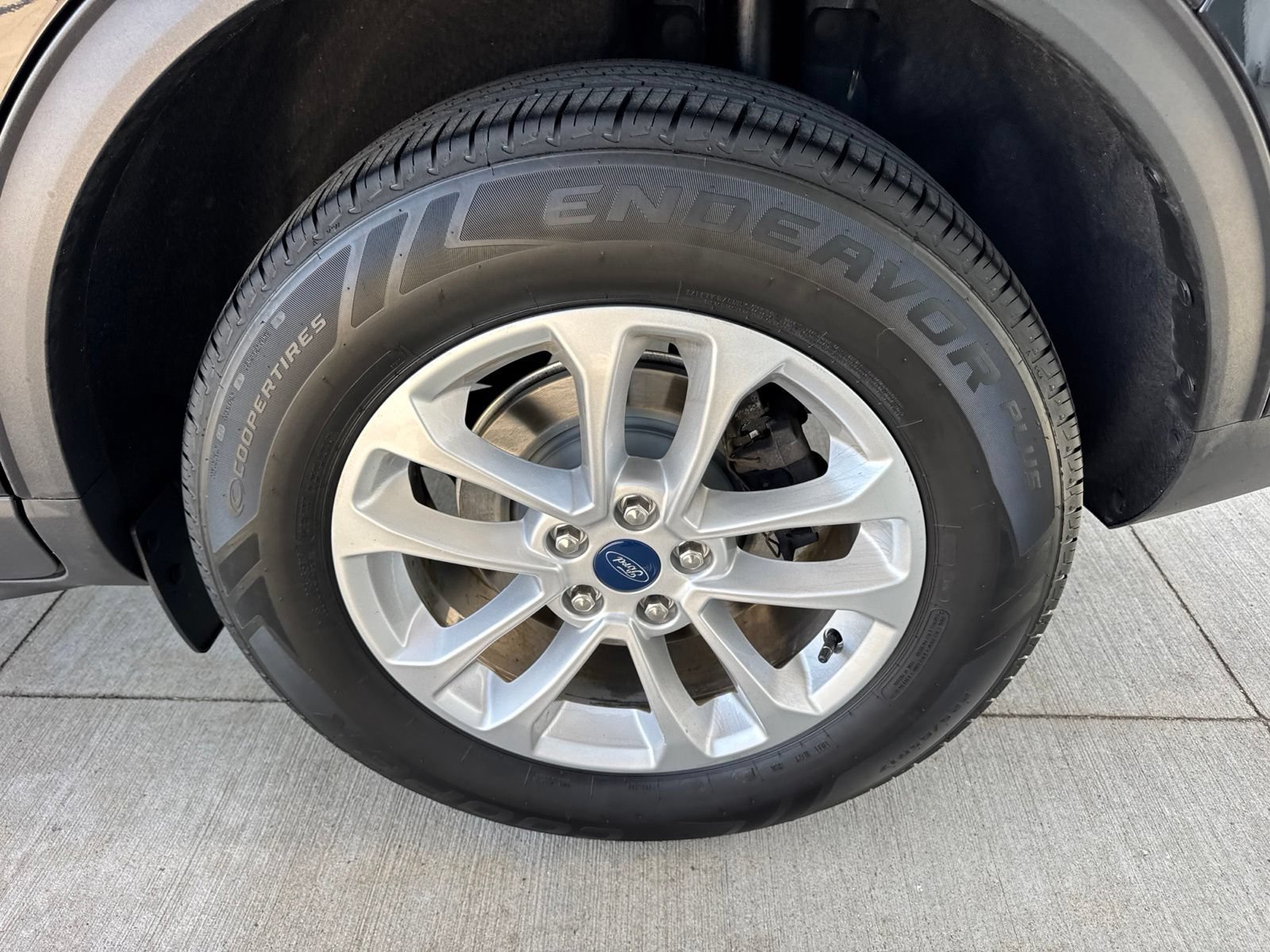 Certified 2020 Ford Escape SE AWD/4WD image 17