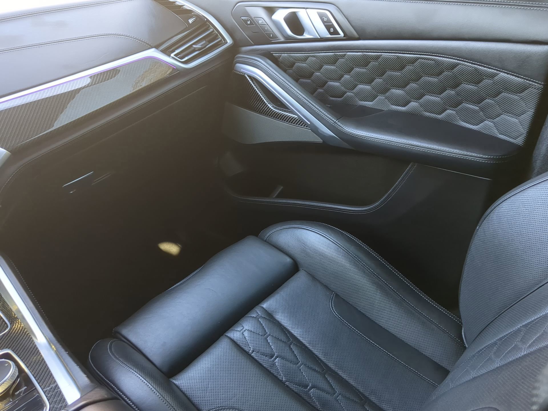 Used 2021 BMW X6 M image 45