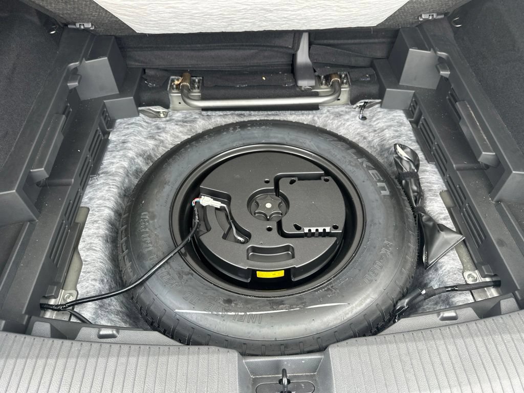 Used 2023 Nissan Rogue SV AWD/4WD image 25