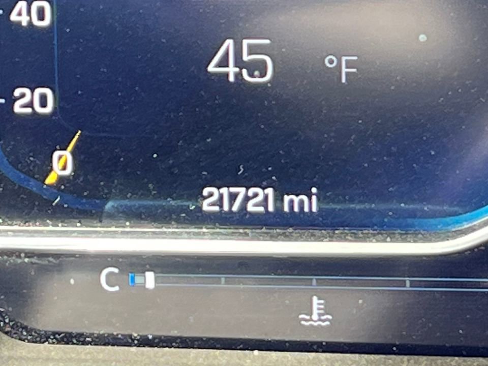 Used 2025 Chevrolet Silverado 2500 LT w/ Convenience Package image 15