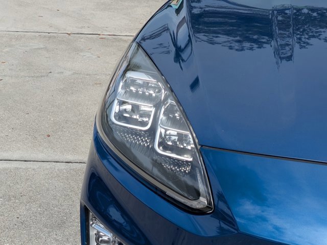 Certified 2022 Ford Escape Titanium w/ Class II Trailer Tow Package image 9