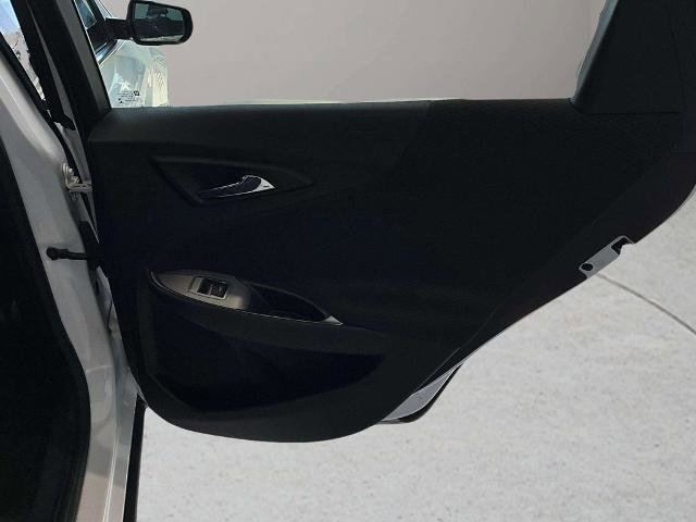 Used 2022 Chevrolet Malibu LS image 23