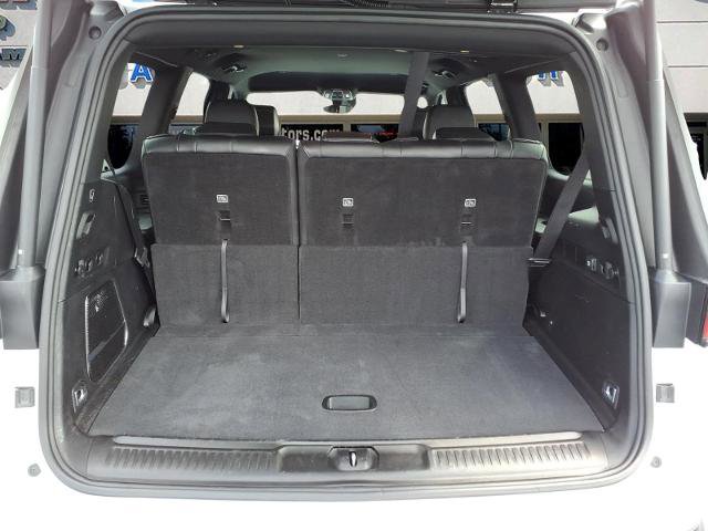 Used 2024 Jeep Wagoneer Series II w/ Flexible Seating Group AWD/4WD image 24