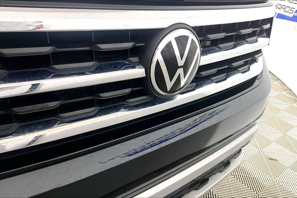Used 2023 Volkswagen Atlas SE FWD image 24
