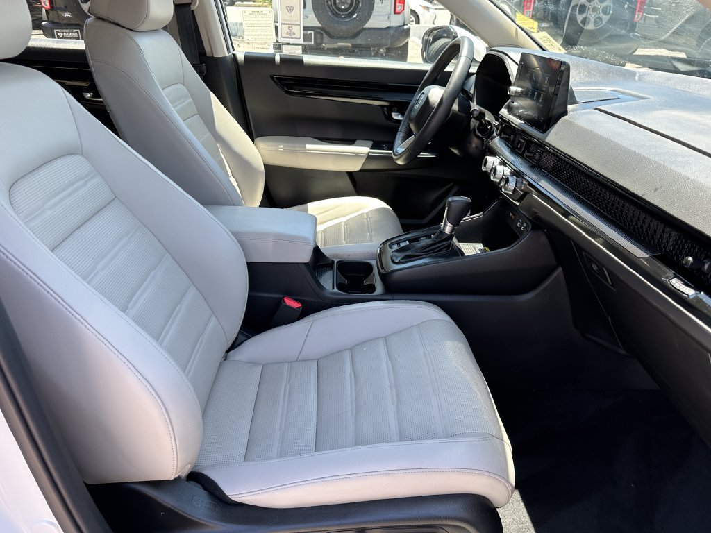 Used 2025 Honda CR-V EX-L image 16