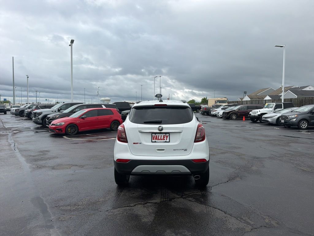 Used 2022 Buick Encore Preferred AWD/4WD image 6