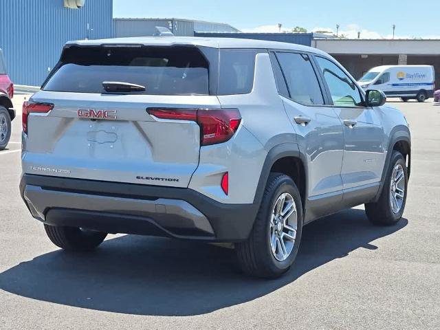 Used 2025 GMC Terrain Elevation AWD/4WD image 3