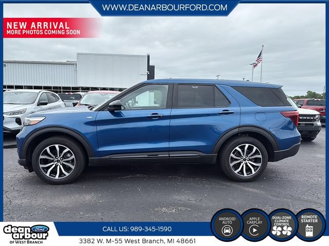 Certified 2022 Ford Explorer ST-Line AWD/4WD image 5