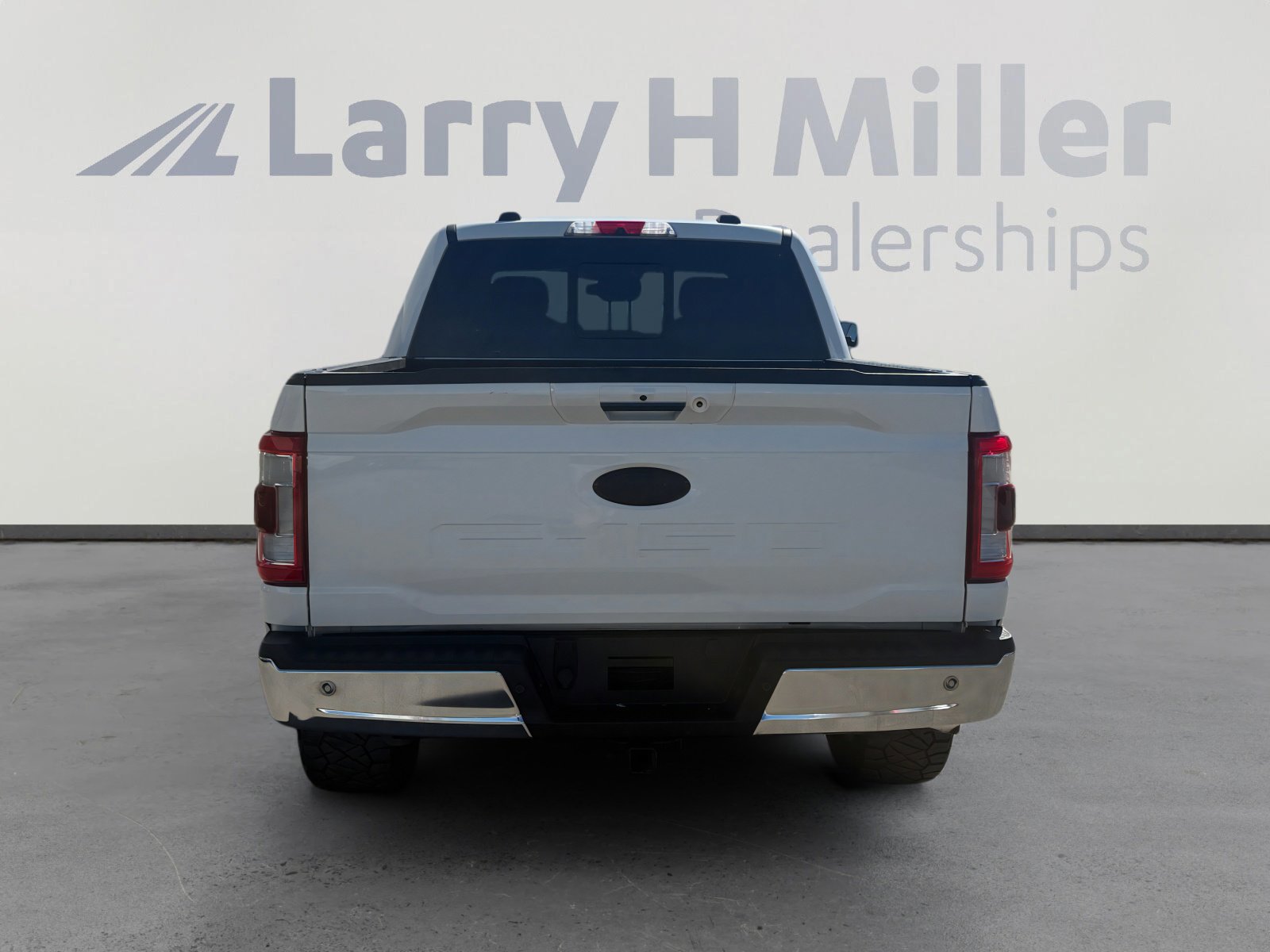 Certified 2021 Ford F150 Lariat w/ Equipment Group 502A High image 4