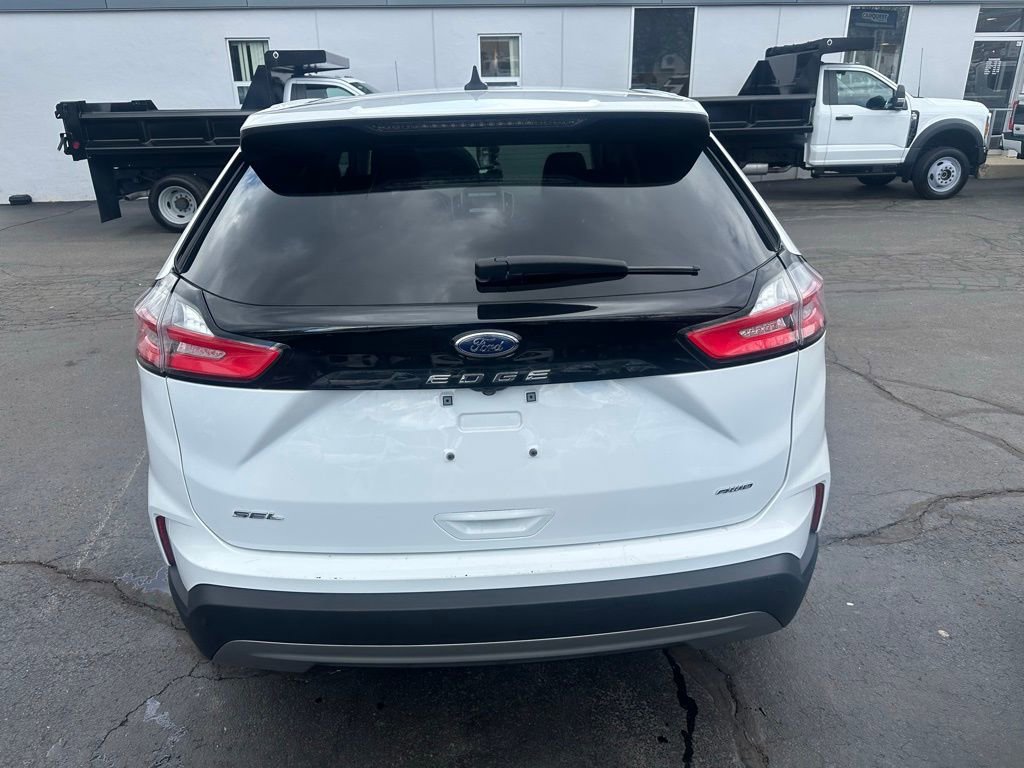 Certified 2024 Ford Edge SEL AWD/4WD image 6