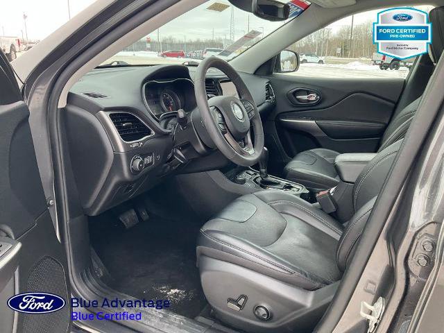 Used 2022 Jeep Cherokee Limited w/ Mopar Interior Package image 12