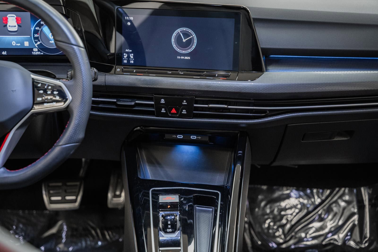 Used 2024 Volkswagen GTI Autobahn image 22