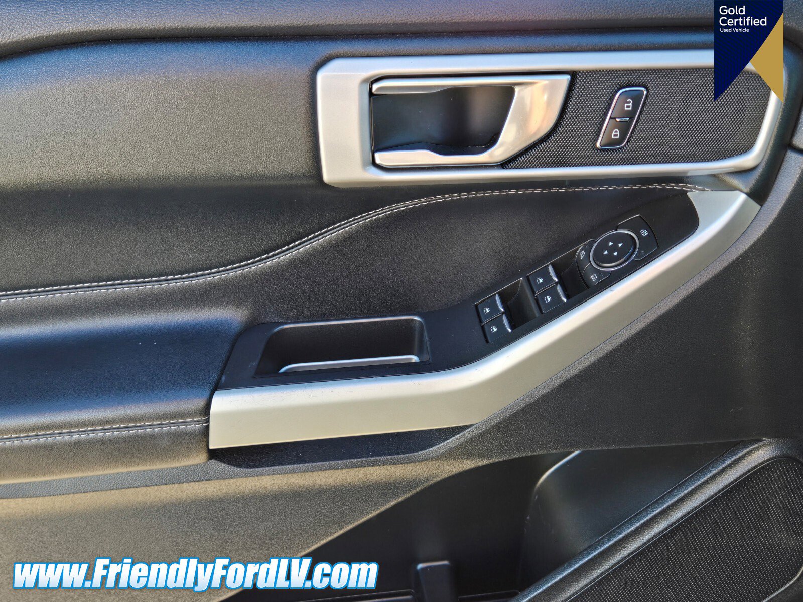 Certified 2022 Ford Explorer XLT image 19