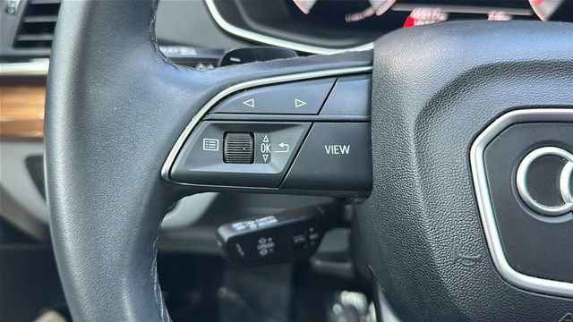 Used 2022 Audi Q5 2.0T Premium Plus AWD/4WD image 24