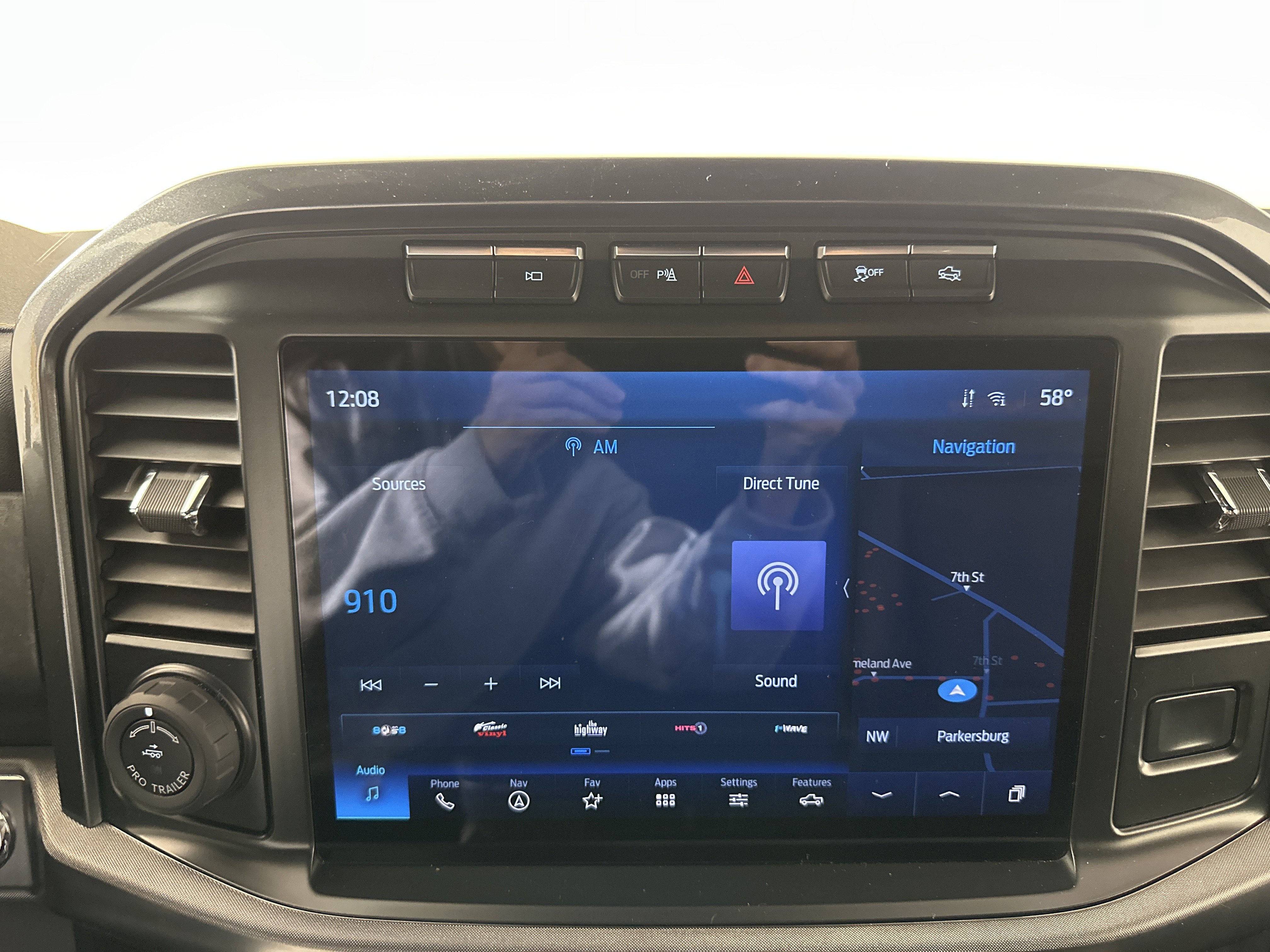 Certified 2022 Ford F150 Tremor w/ Equipment Group 402A High image 14