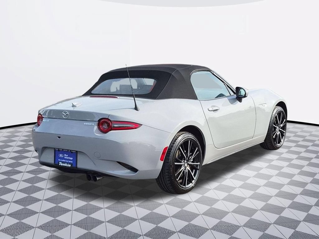 Used 2024 MAZDA MX-5 Miata Grand Touring w/ Weather Package RWD image 5