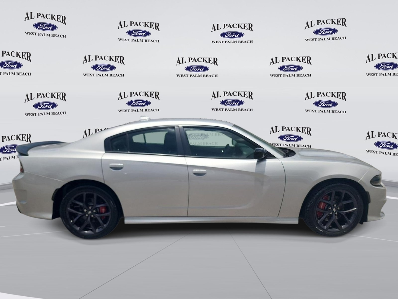 Used 2020 Dodge Charger GT w/ Blacktop Package RWD image 8