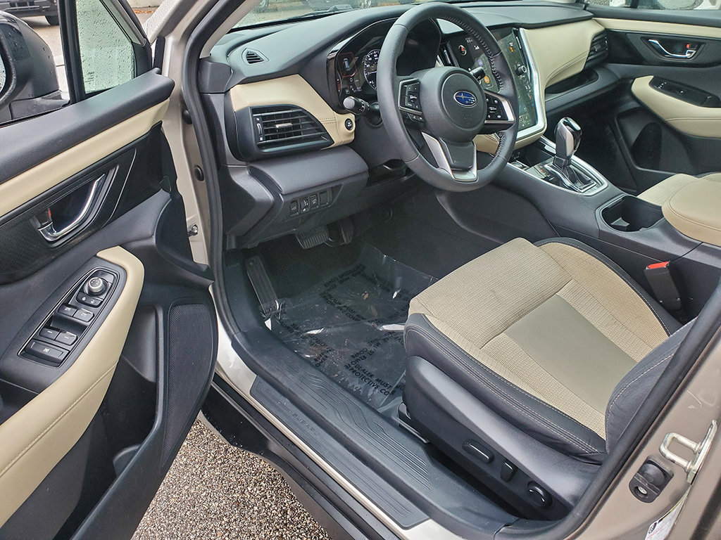 Used 2020 Subaru Outback Premium w/ Popular Package #1 AWD/4WD image 11