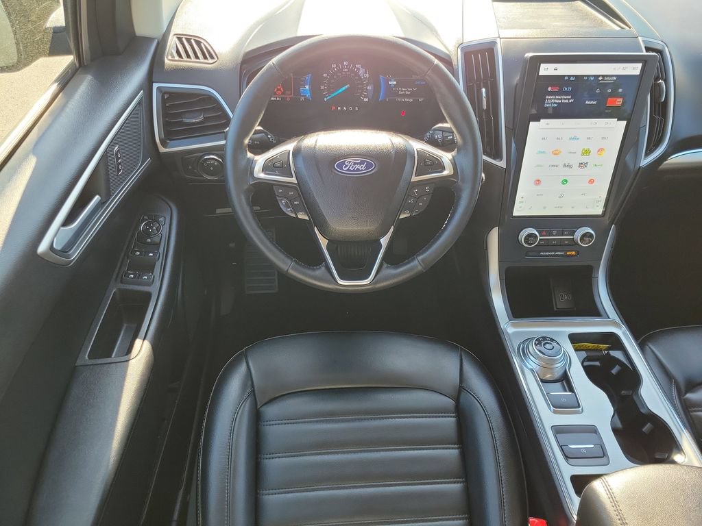 Certified 2022 Ford Edge SEL AWD/4WD image 13