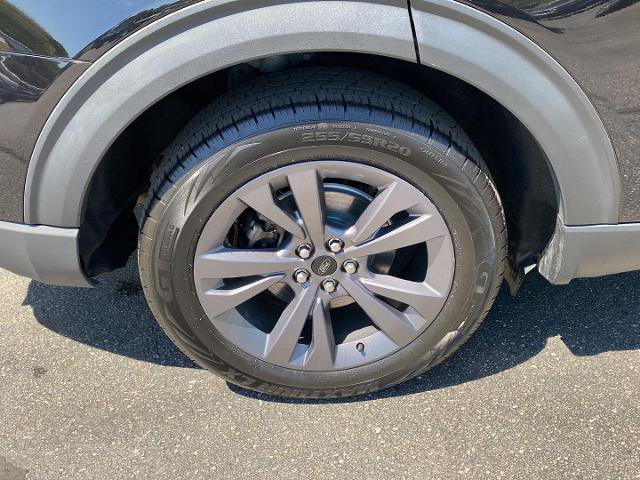 Certified 2023 Ford Explorer XLT w/ Equipment Group 202A AWD/4WD image 26