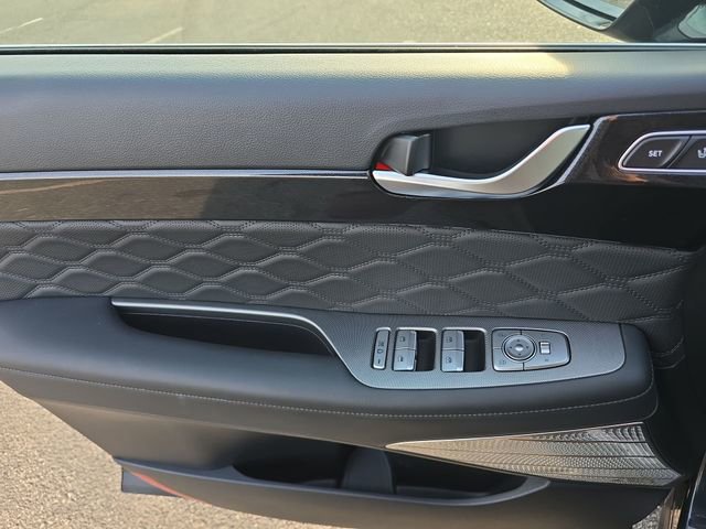 Used 2021 Hyundai Palisade Calligraphy image 14