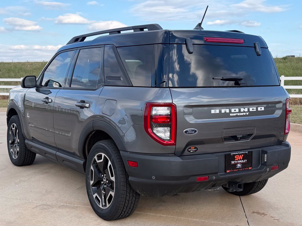 Certified 2024 Ford Bronco Sport Outer Banks w/ Tech Package AWD/4WD image 8