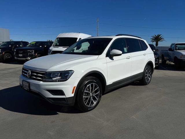Used 2020 Volkswagen Tiguan SE w/ Panoramic Sunroof Package image 7