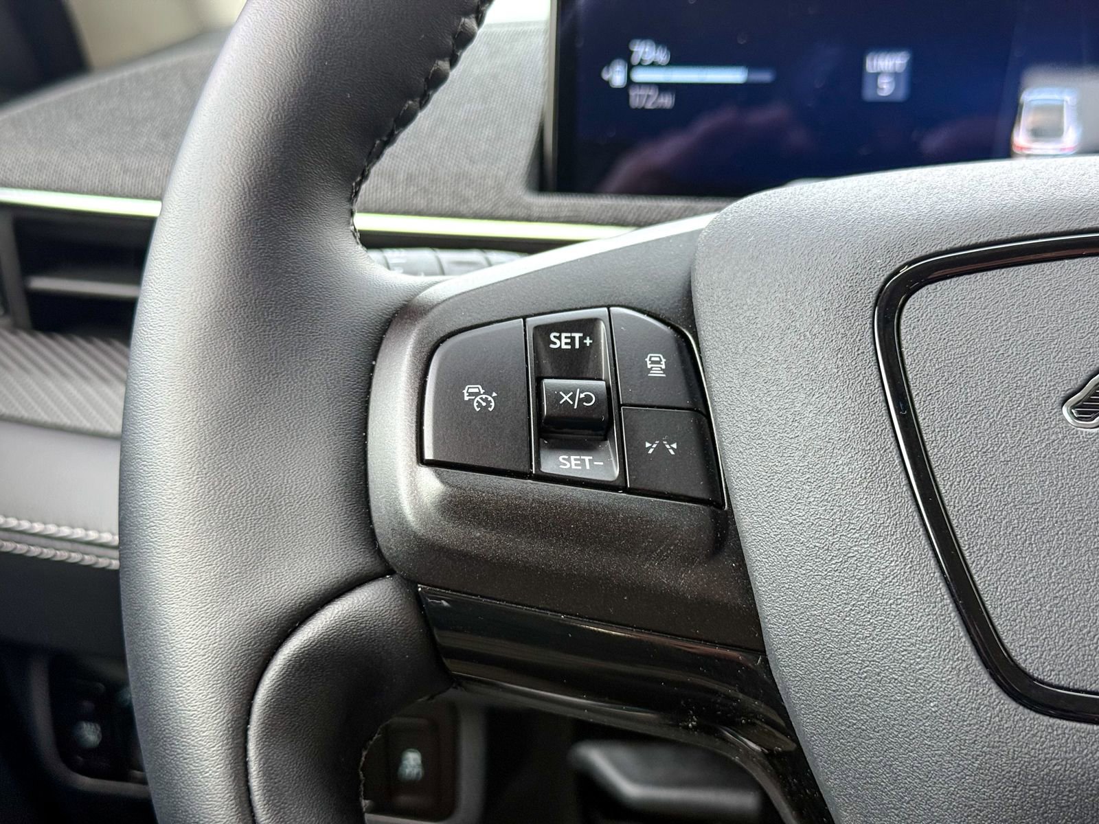 Certified 2025 Ford Mustang Mach-E Premium image 39