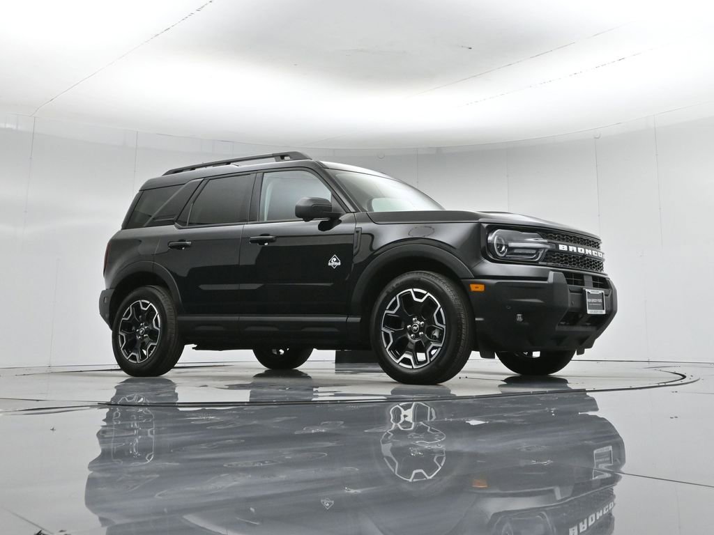 Certified 2025 Ford Bronco Sport Outer Banks w/ Outer Banks Tech Package+ image 4