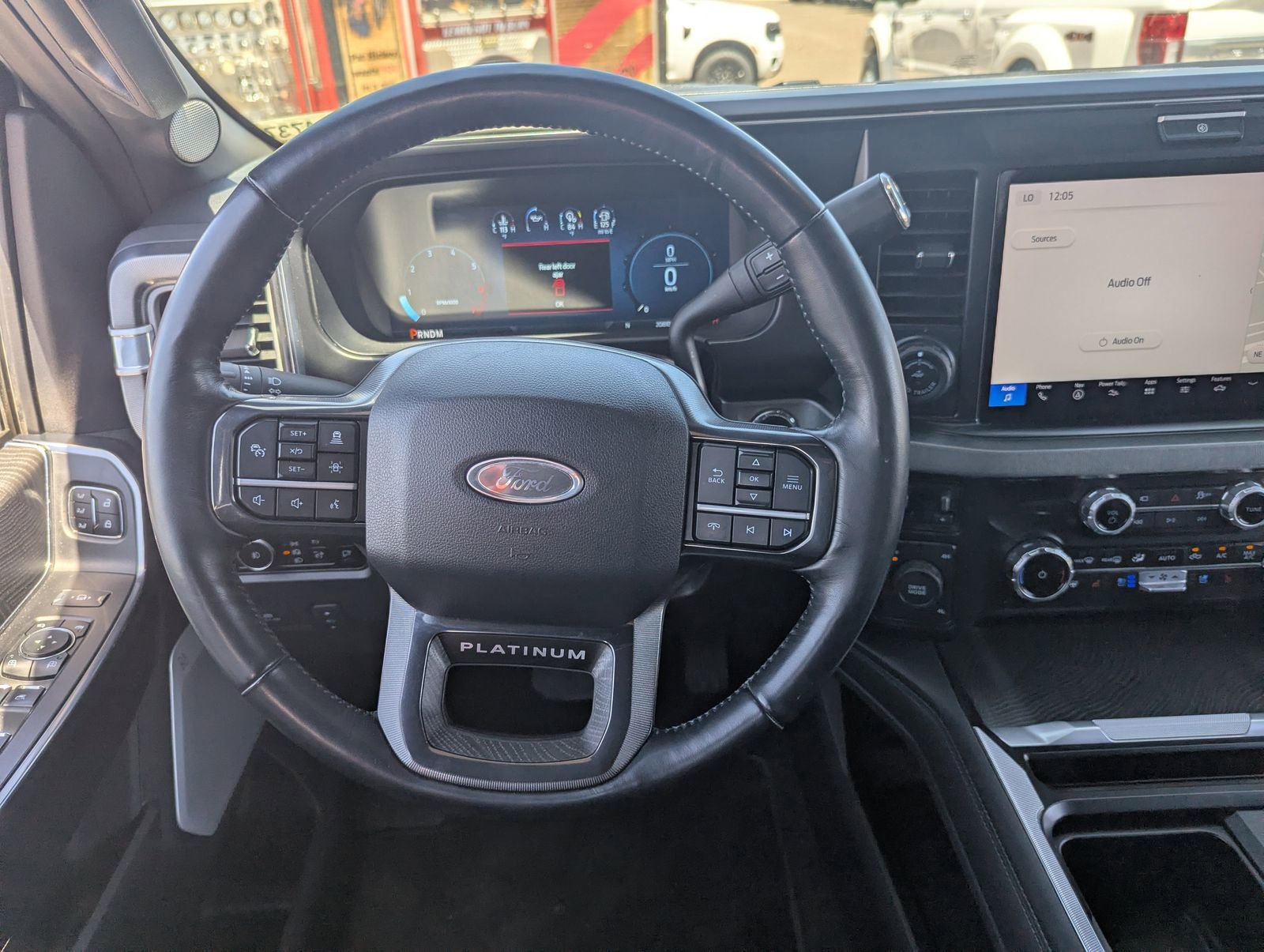 Certified 2025 Ford F450 Platinum AWD/4WD image 17