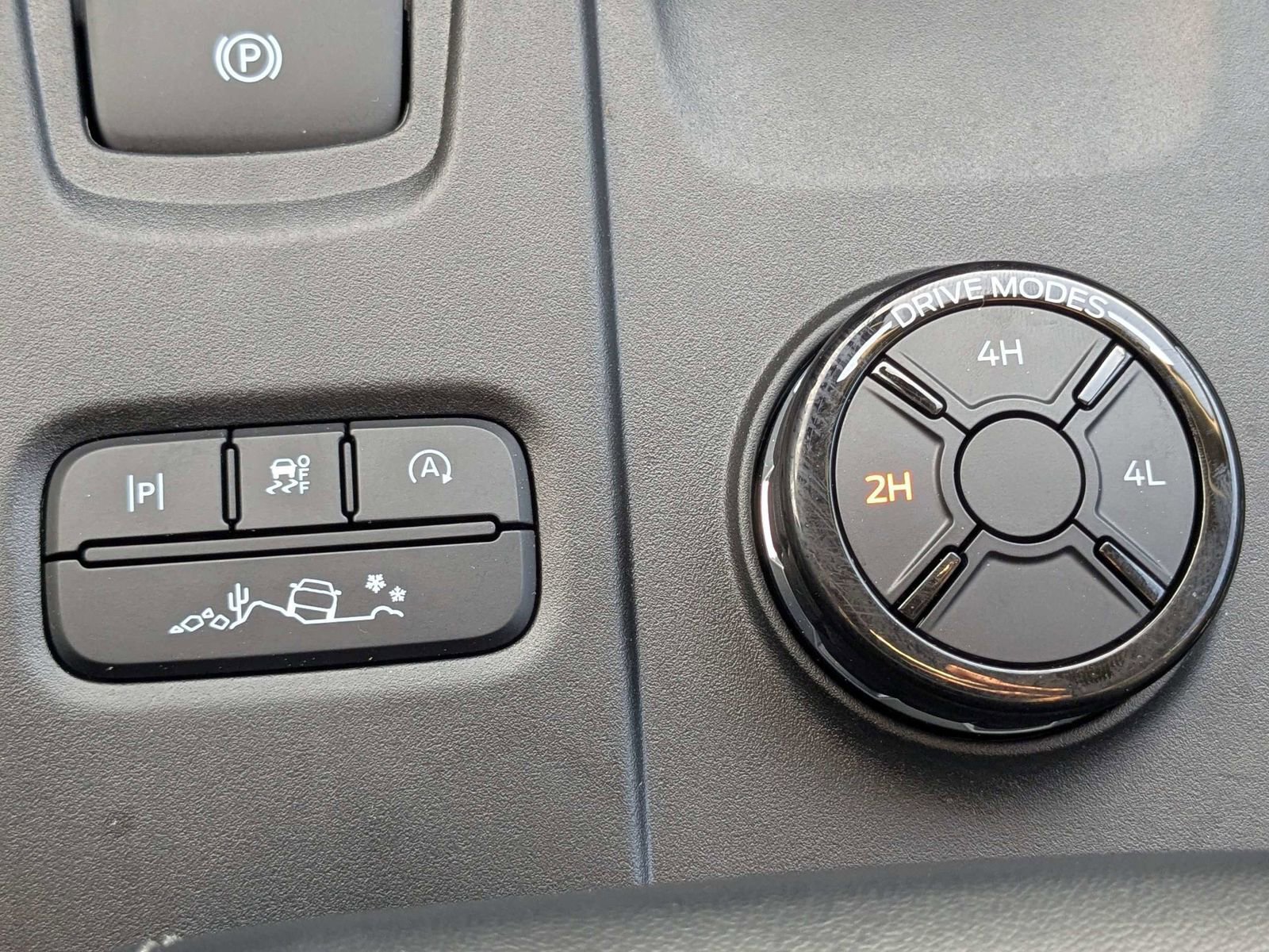 Certified 2025 Ford Ranger Lariat w/ FX4 Off-Road Package image 24