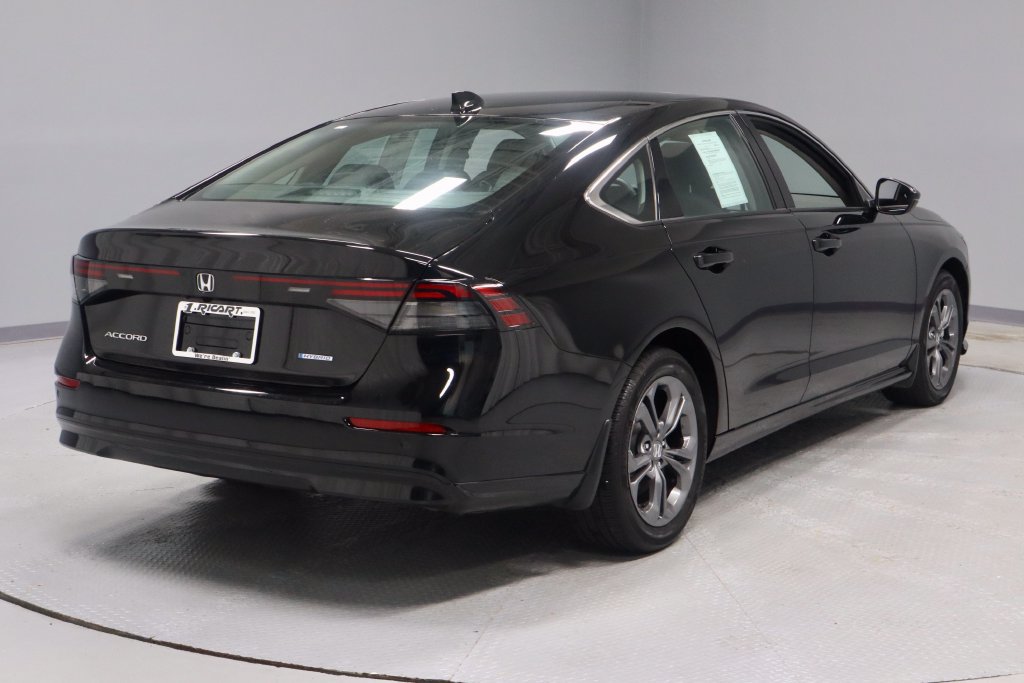 Used 2023 Honda Accord EX-L image 11