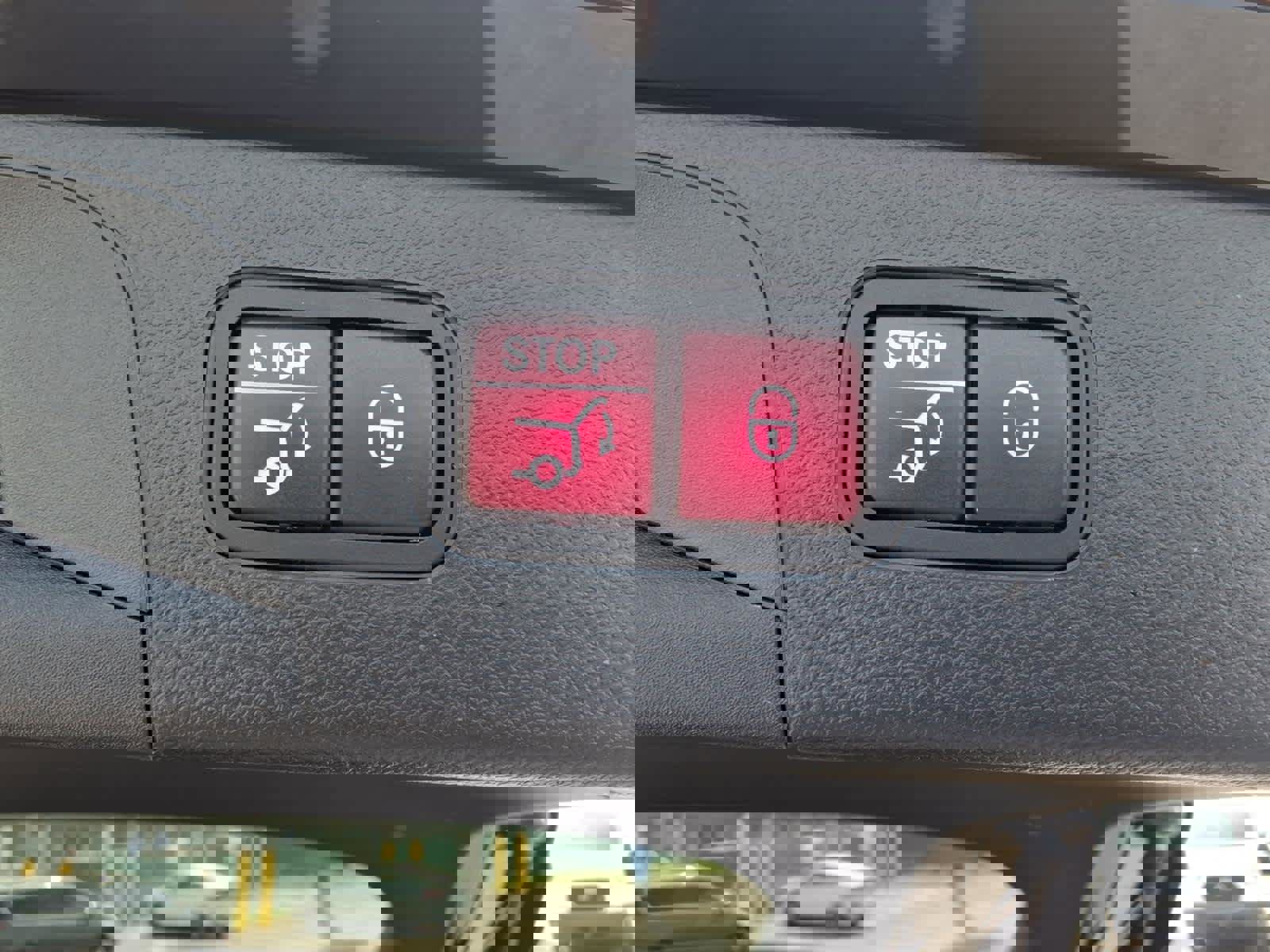 Used 2021 Mercedes-Benz GLC 300 image 22