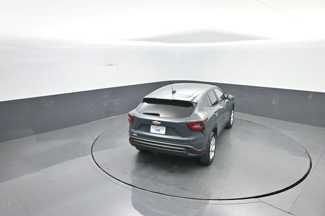 Used 2025 Chevrolet Trax LS w/ LS Convenience Package image 20