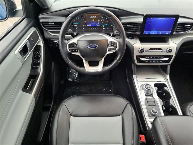 Certified 2022 Ford Explorer XLT w/ Equipment Group 202A image 11