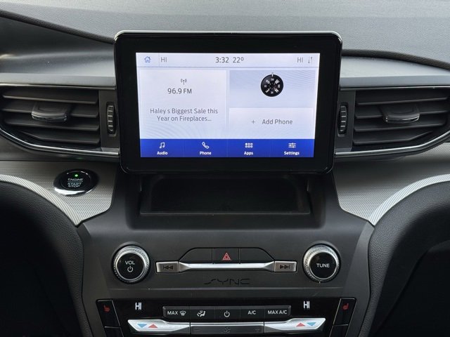 Certified 2020 Ford Explorer XLT w/ Equipment Group 202A image 3