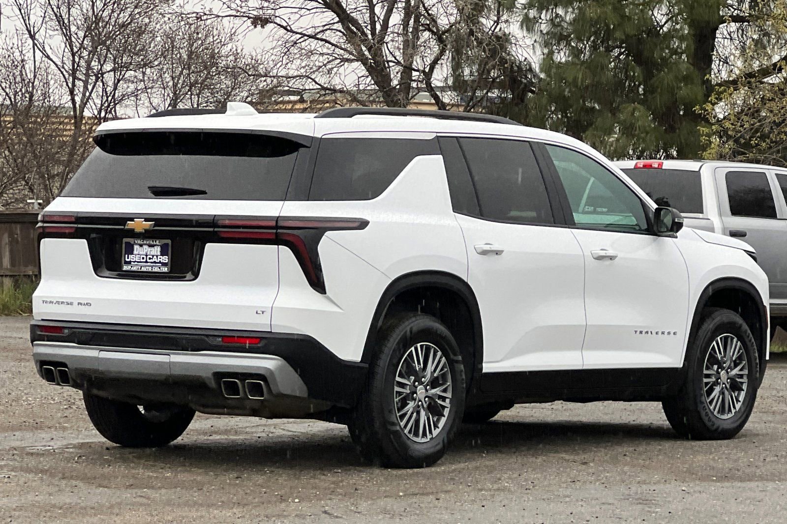 Used 2024 Chevrolet Traverse LT image 5