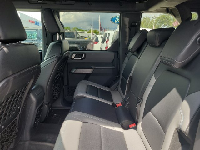 Certified 2022 Ford Bronco Black Diamond AWD/4WD image 8