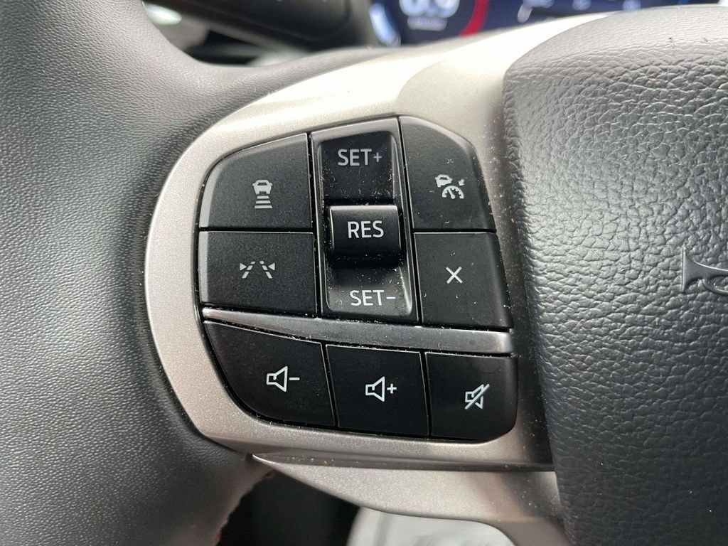 Certified 2025 Ford Explorer Active w/ Active Comfort Package RWD image 27