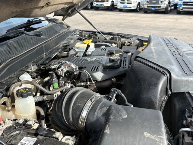 Used 2022 RAM 3500 Tradesman AWD/4WD image 10