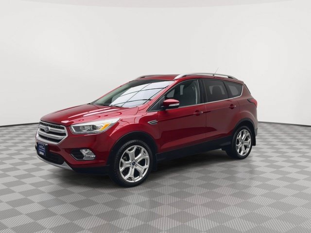 Certified 2019 Ford Escape Titanium w/ U9j03 - Titanium Tow Package AWD/4WD image 34