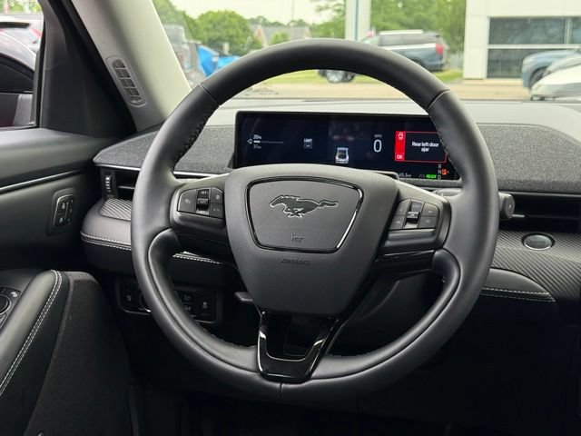 Certified 2025 Ford Mustang Mach-E Premium AWD/4WD image 9