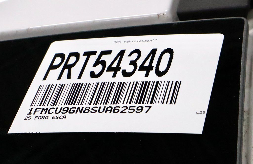 Certified 2025 Ford Escape Active image 32