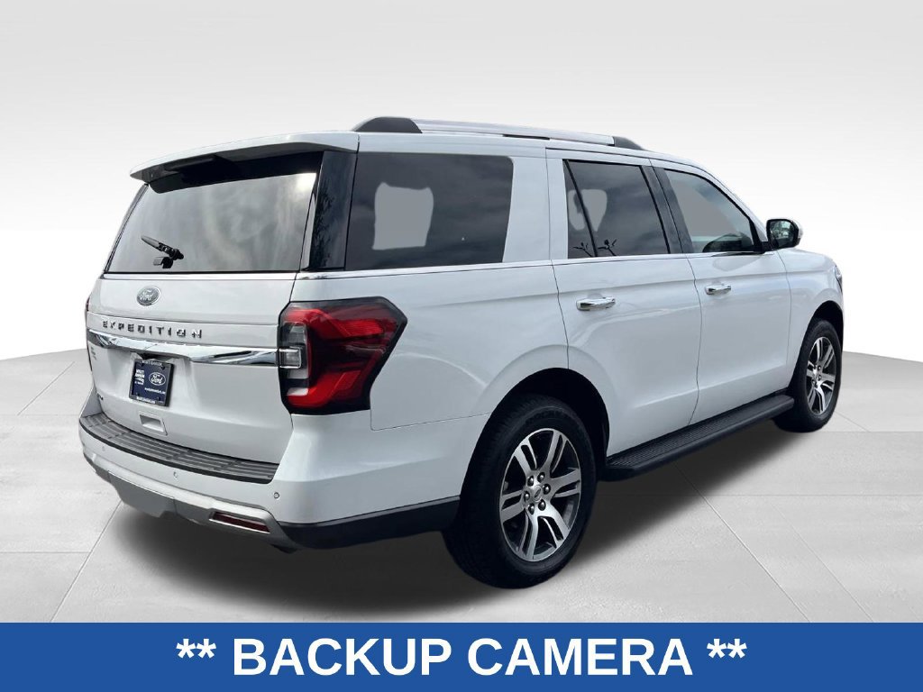 Certified 2024 Ford Expedition Limited RWD image 3