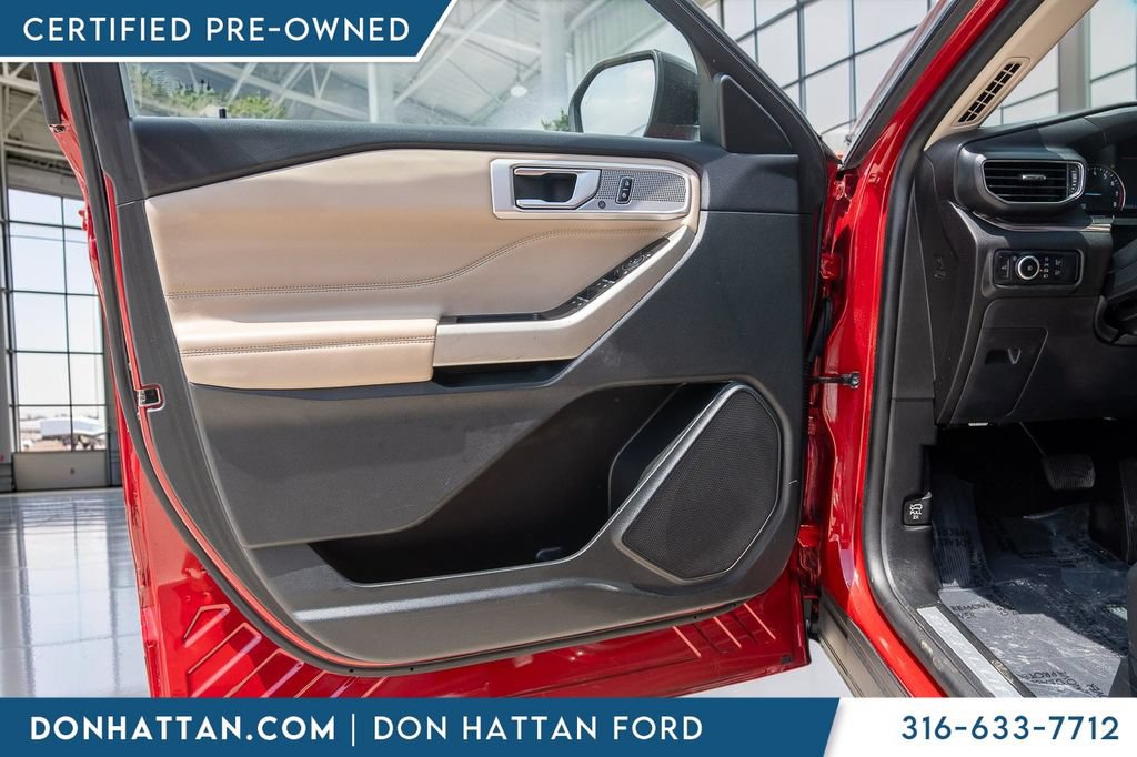 Certified 2023 Ford Explorer Limited AWD/4WD image 16