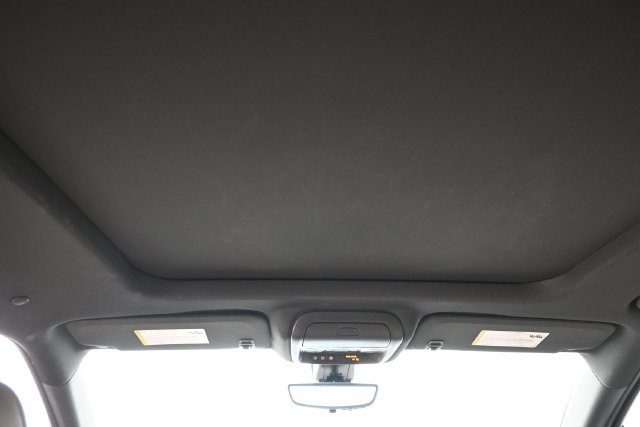 Used 2024 Chevrolet Blazer Premier w/ Driver Confidence II Package FWD image 18