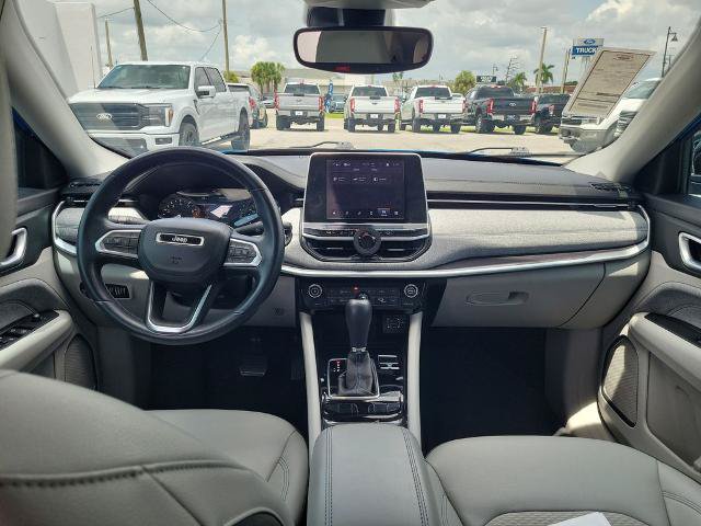 Used 2022 Jeep Compass Latitude w/ Convenience Group FWD image 14