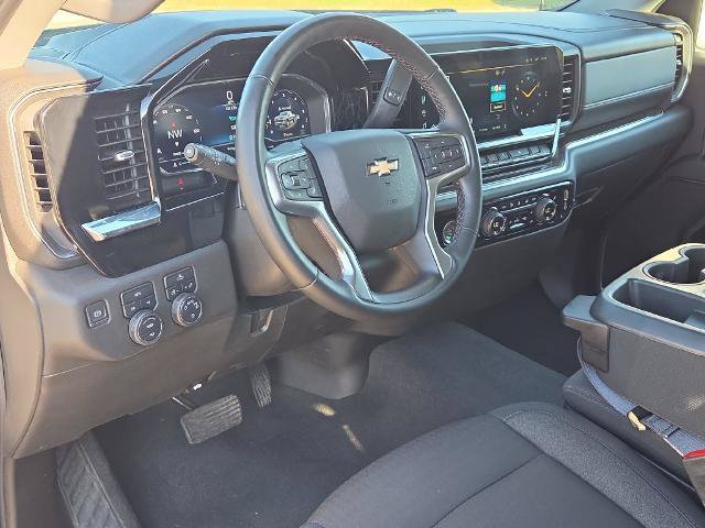 Used 2024 Chevrolet Silverado 1500 LT AWD/4WD image 14