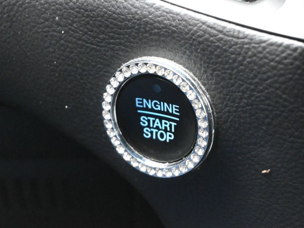 Certified 2018 Ford Edge SEL w/ Equipment Group 201A image 54