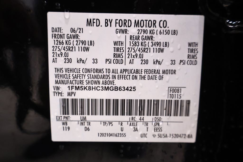 Certified 2021 Ford Explorer Platinum w/ Equipment Group 601A AWD/4WD image 54